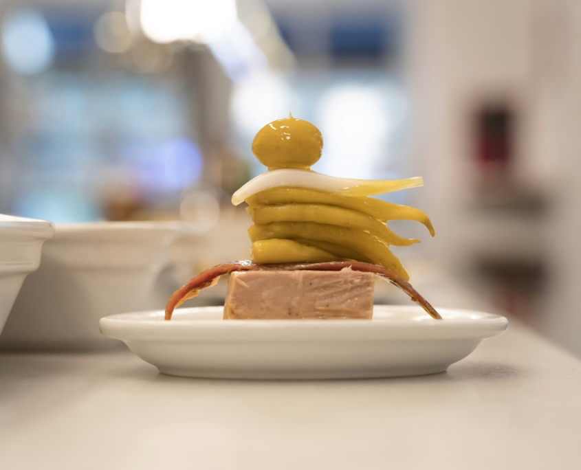 Tour de tapas à Madrid pour un anniversaire
