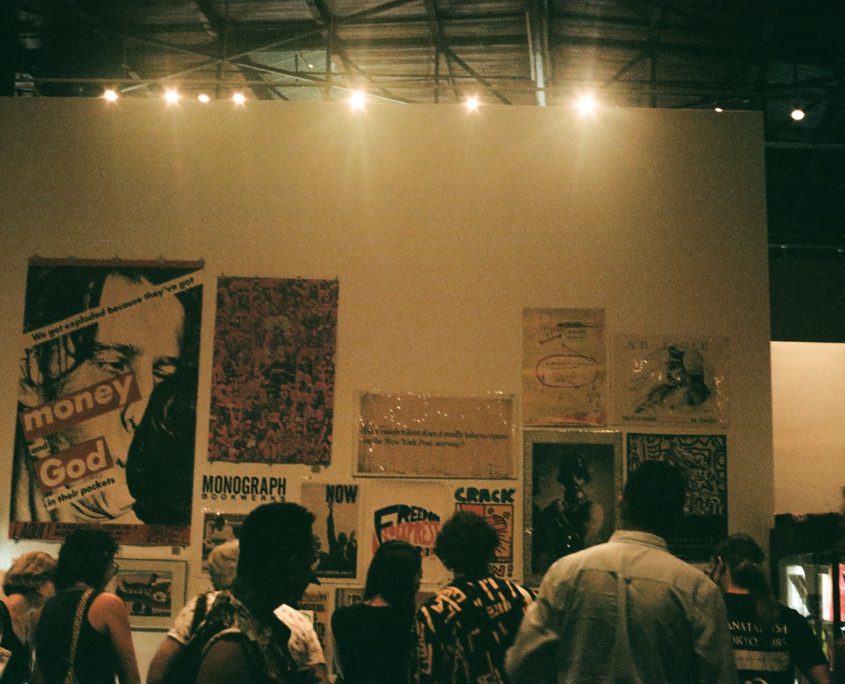 Cena en una galería de arte privada en Madrid