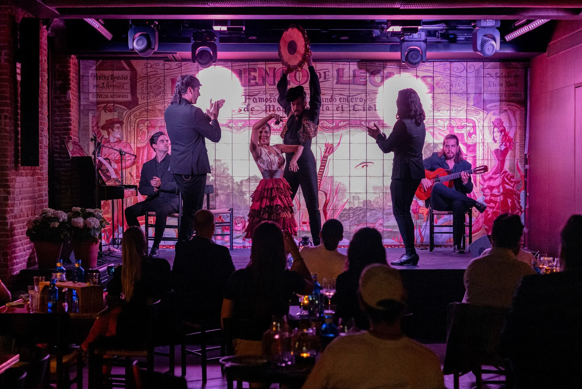 Dîner-spectacle flamenco pour un groupe d'entreprise à Madrid