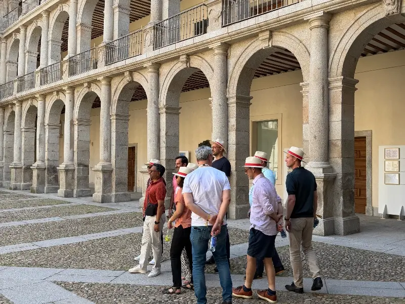 Centre historique et rues à arcades d'Alcalá de Henares
