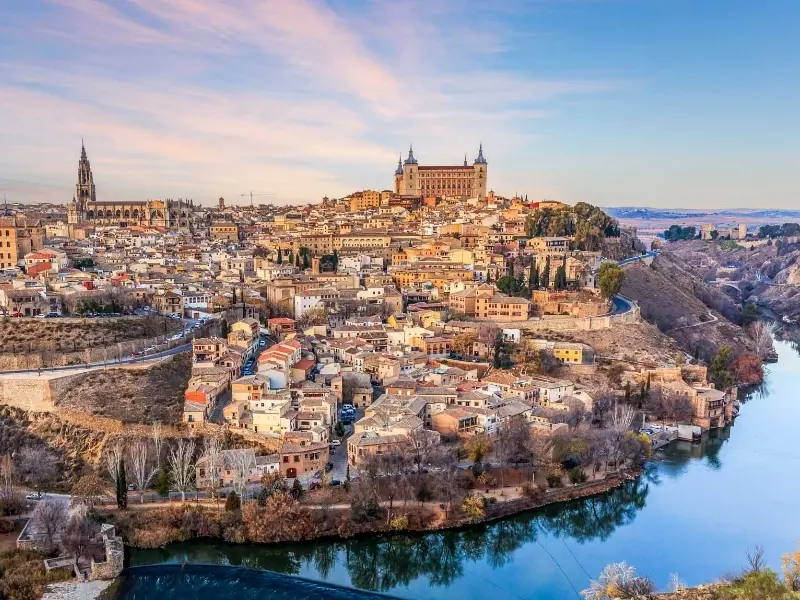 Vue panoramique de Tolède et de son centre historique