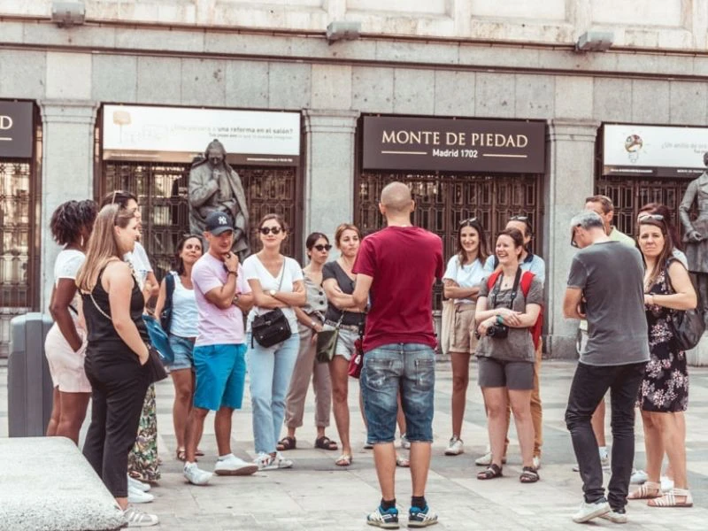 Visite guidée des incontournables de Madrid en français pour groupes